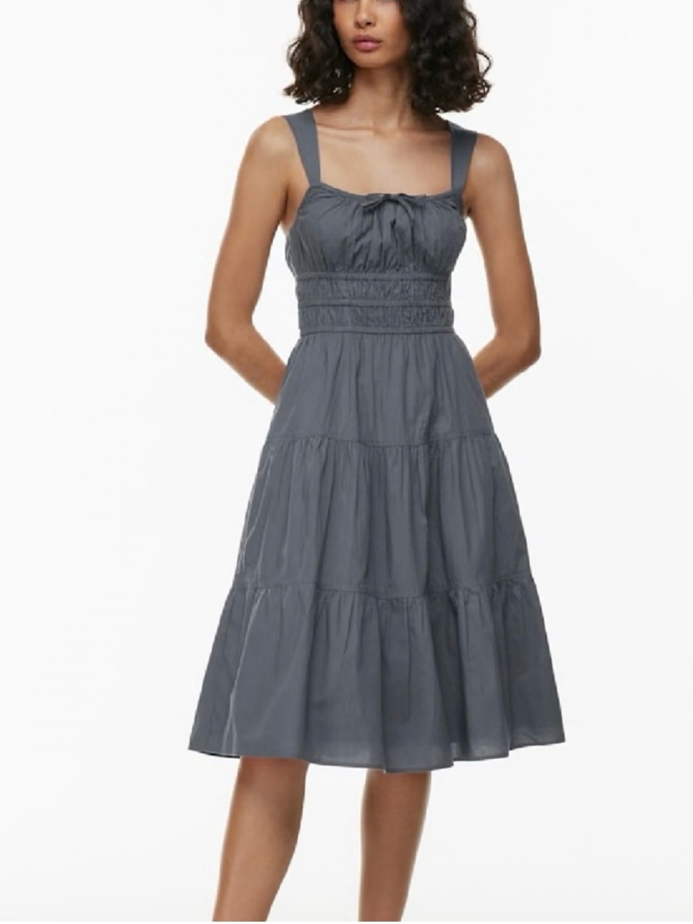 Aritzia Sleeveless Midi Dress